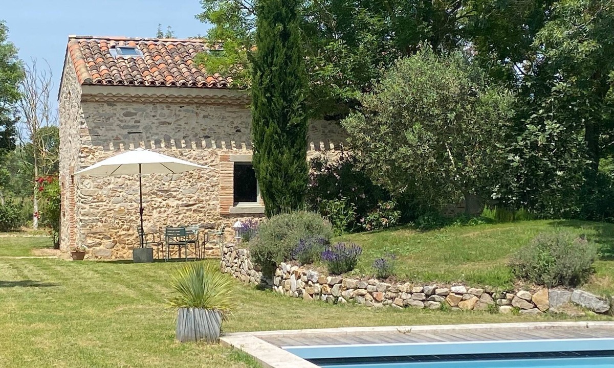 Revel Cottage | Charming bakery in the heart of the Lauragais + swimming pool