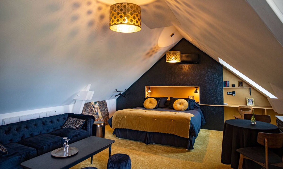 Change Bed & Breakfast | Charming bedroom « Roaring twenties »