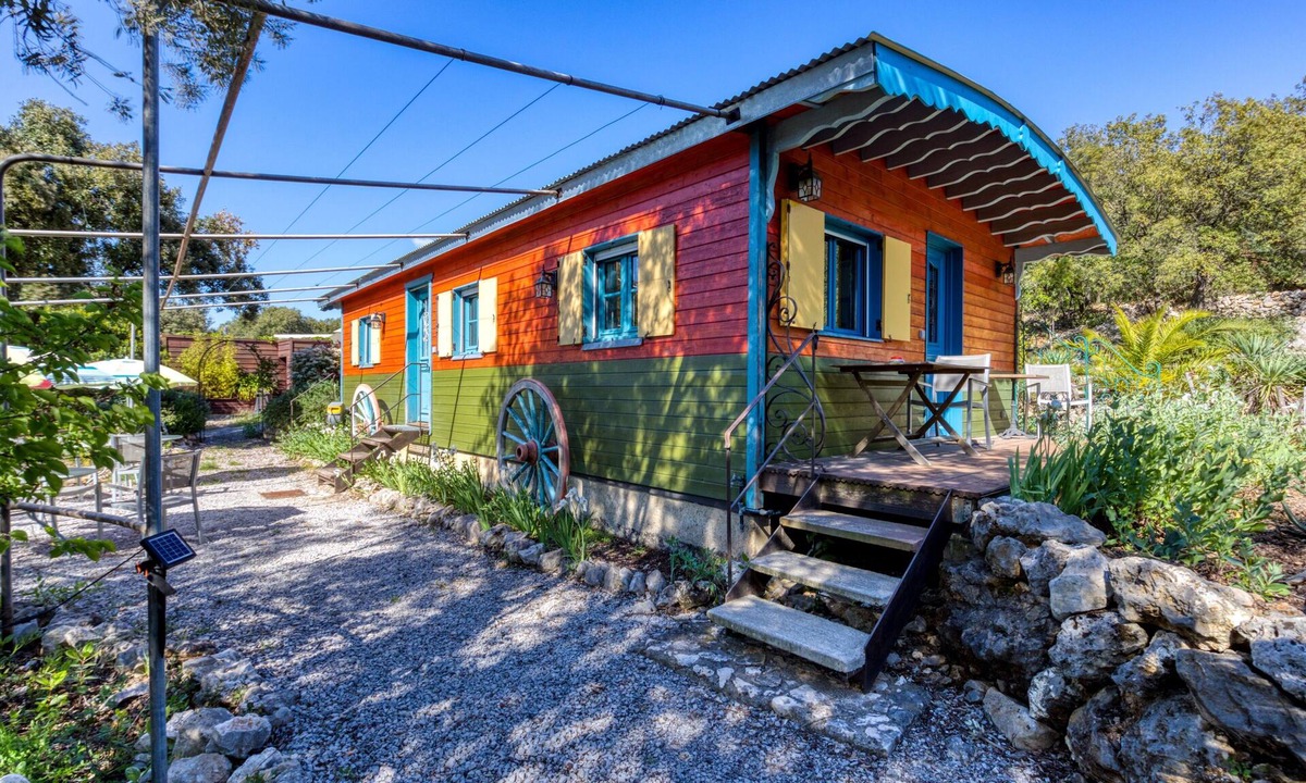 Aniane Cottage | Charming Bohemian Retreat with Pool and Stunning Views in Nature