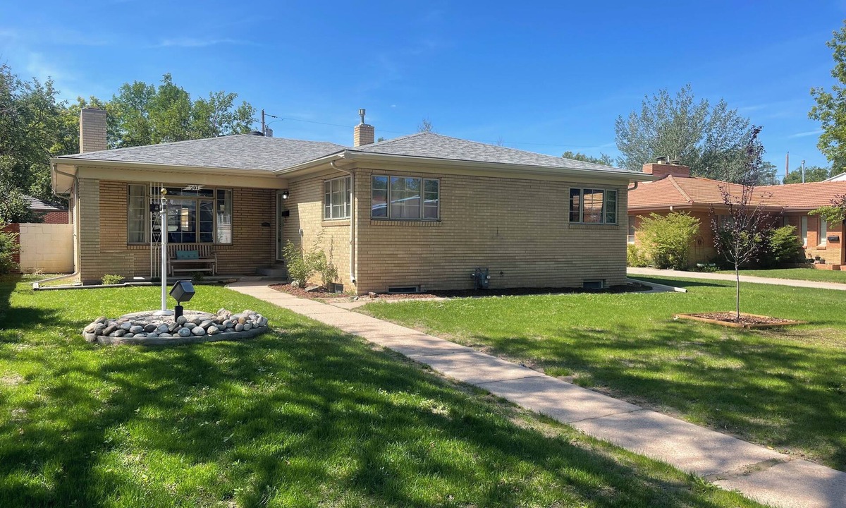 Cheyenne House | Charming brick home in The Avenues.
