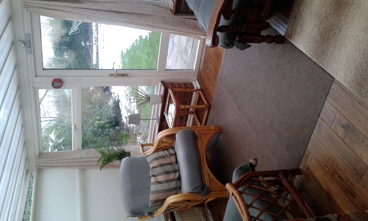 Barrow Upon Soar Cottage | Charming Canal-side Cottage in quiet Village Setting