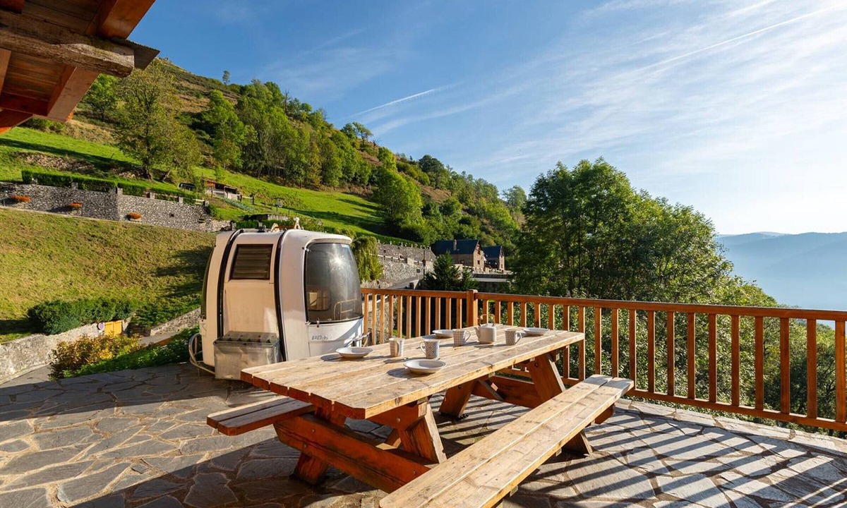Saint-Lary-Soulan Ski Chalet | Charming chalet in Soulan for 12 people - WIFI included