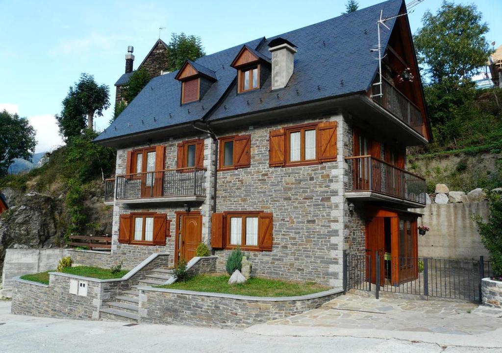 Vielha Ski Chalet | Charming Chalet in Viella, Mountain View