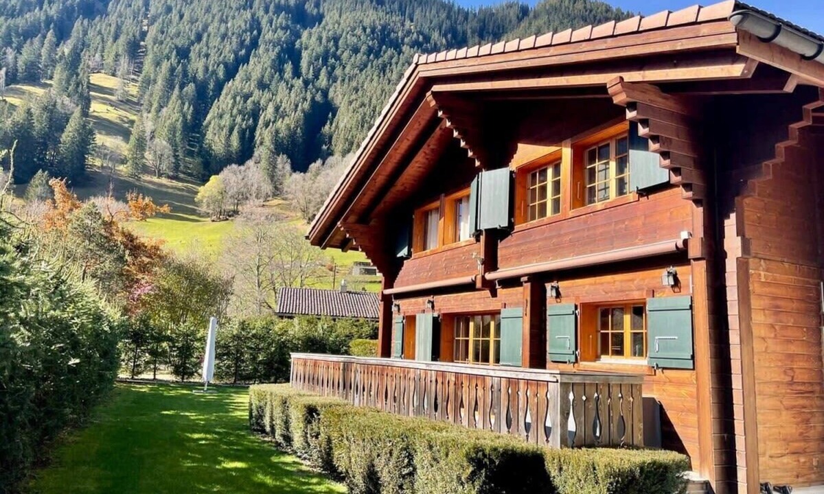 Zweisimmen Nr Gstaad Ski Chalet | Charming Chalet With Splendid Views Near Gstaad