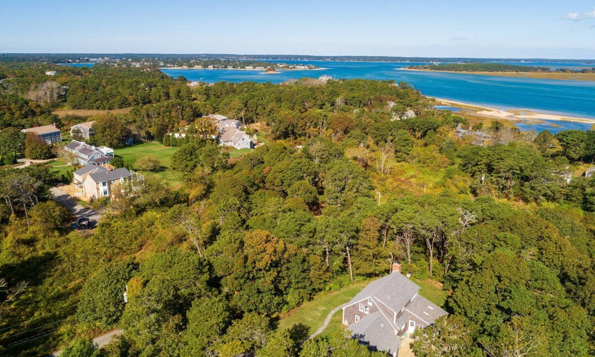 North Chatham House | Charming Chatham Home Close to Bassing Harbor!