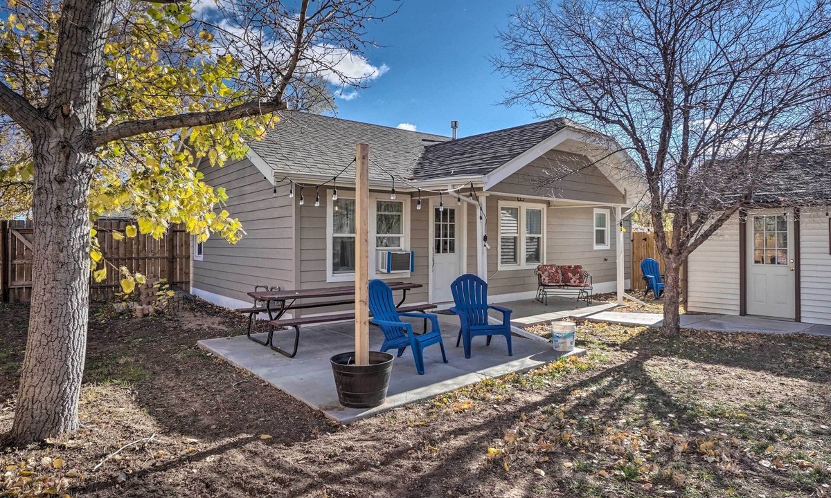 Cheyenne House | Charming Cheyenne Home ~ 1 Mi to Downtown!