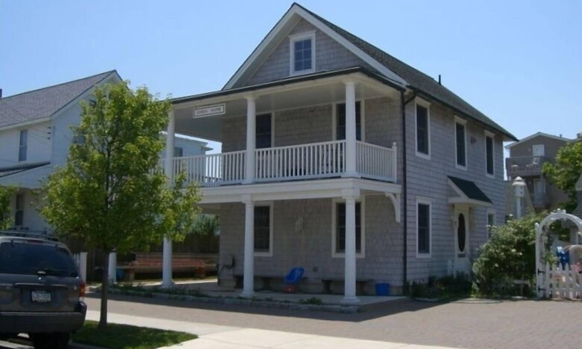 Sea Isle City Cottage | Charming, Clean Cottage by the Sea