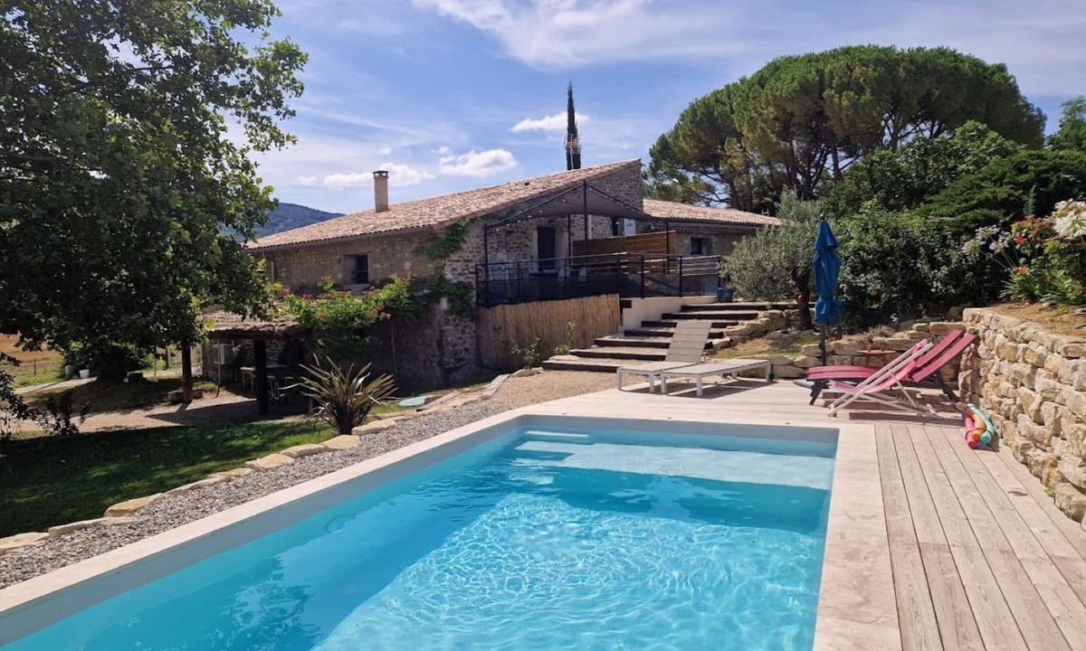 La Begude-de-Mazenc Apartment | CHARMING COTTAGE LA MARTINELLE