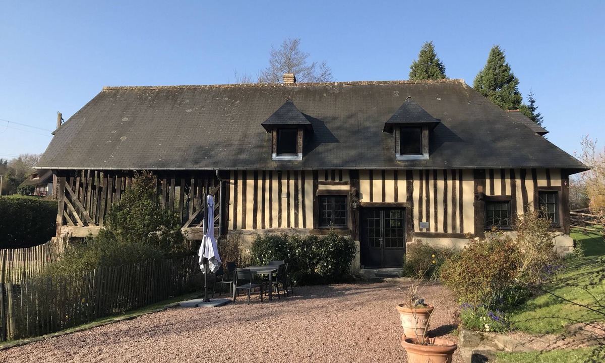 Livarot-Pays-d'Auge House | Charming country house with Finnish sauna by the stream