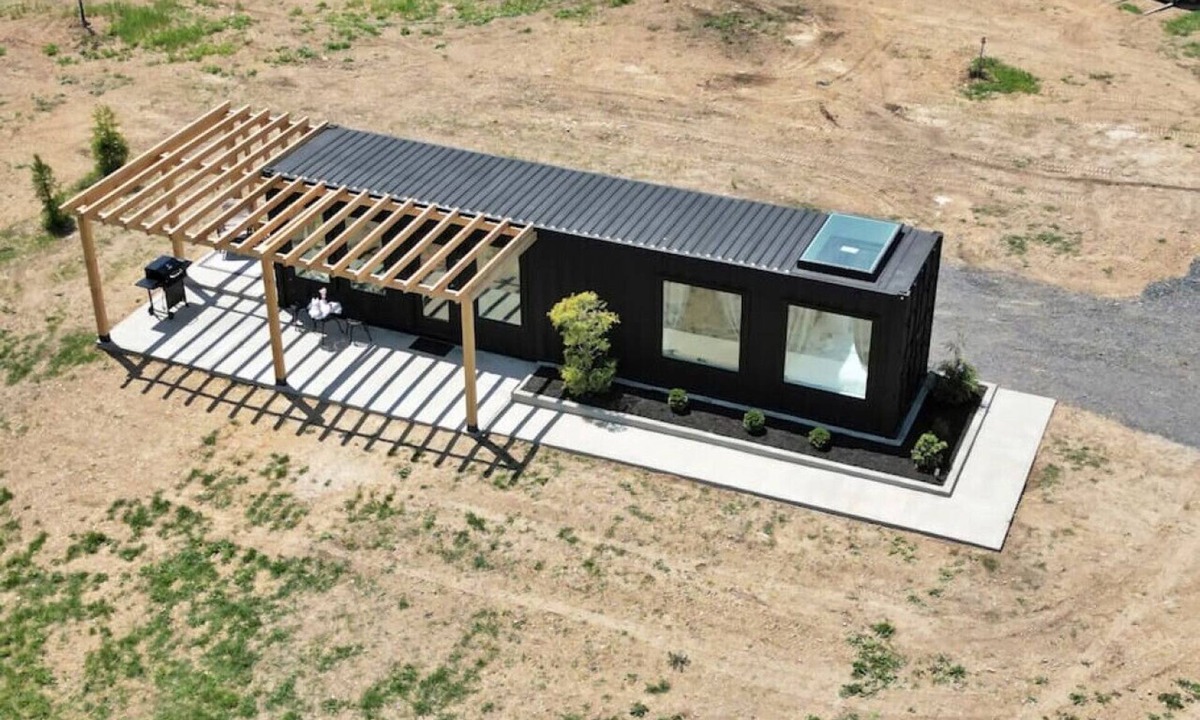 Pine Grove Apartment | Charming Container Getaway Amidst Rural Serenity