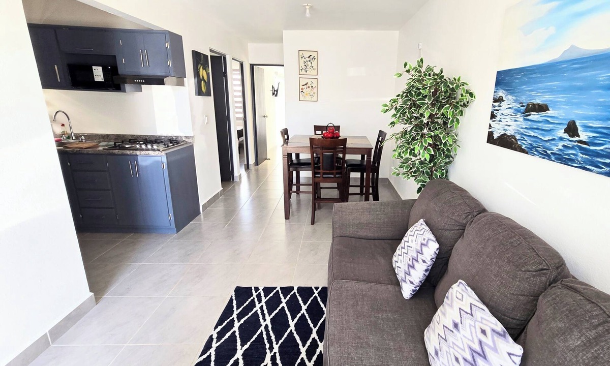 Ensenada House | Charming Corner House 3br 2bath w/garage, Pets OK