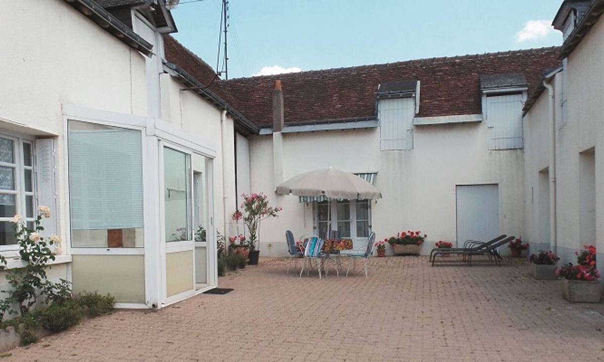 Vernou-sur-Brenne Cottage | Charming cottage near the Loire with WiFi and pets allowed