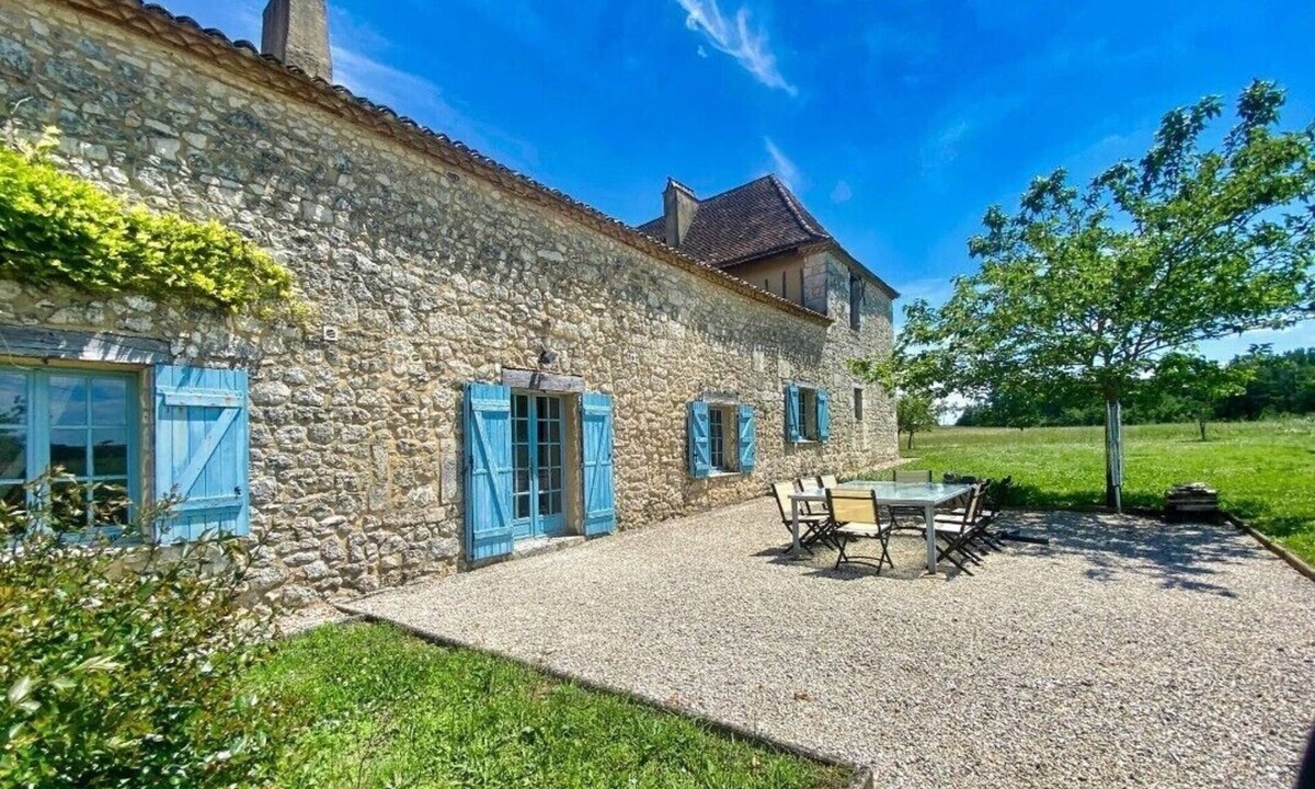 Conne-de-Labarde House | Charming cottage "L'herbier