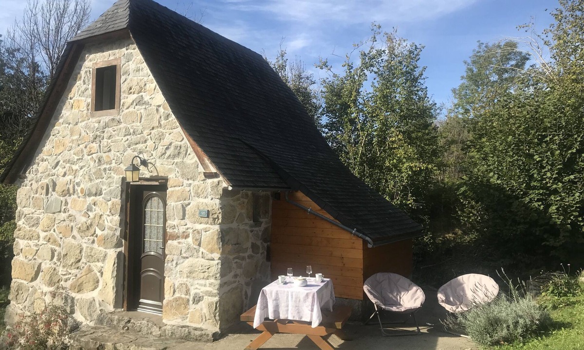 Arcizans-Dessus Cottage | Charming cottage for 2 people