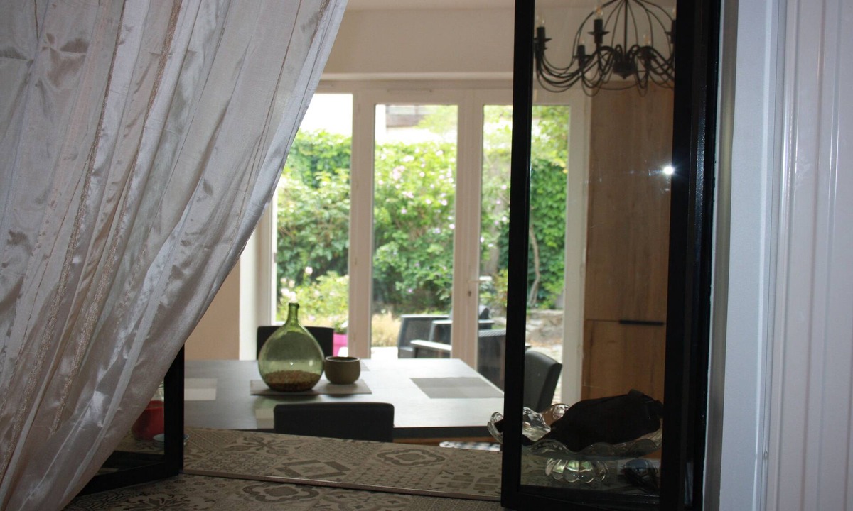 Milly-la-Foret Apartment | Charming cottage in L 'Essonne