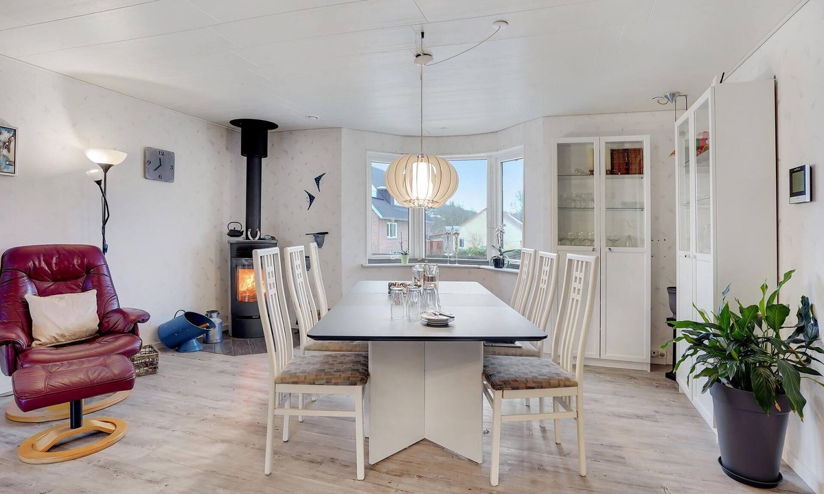 Glyngore House | Charming cottage by the fjord.