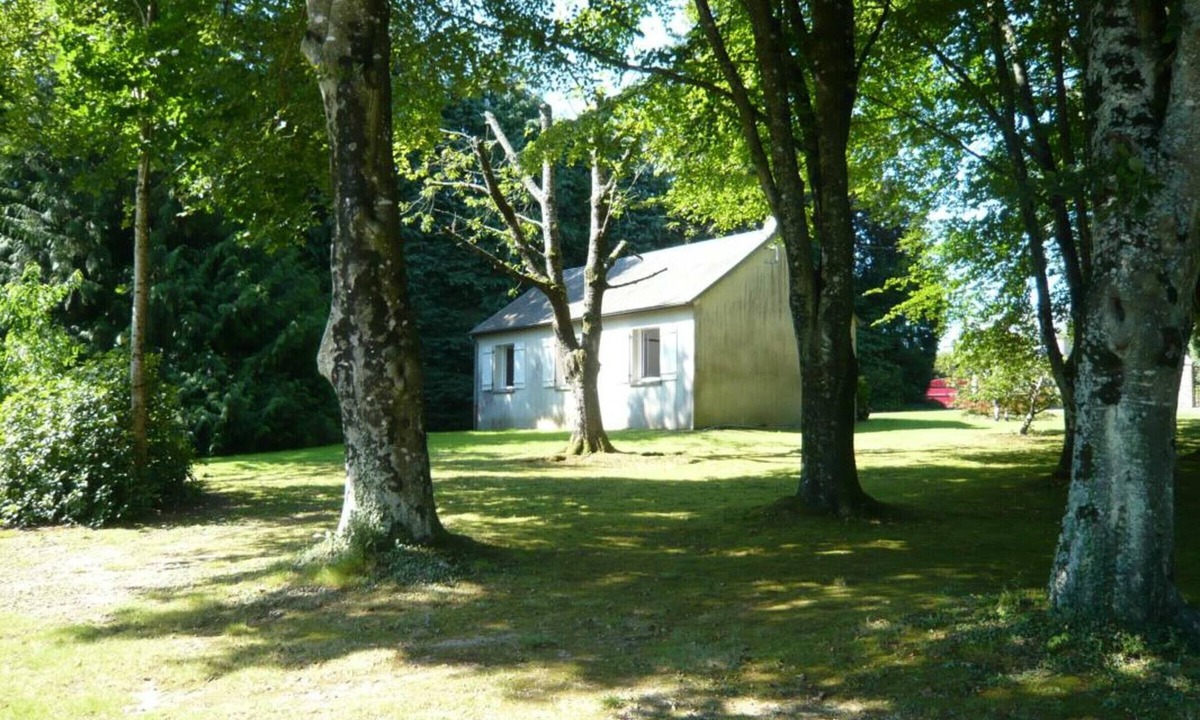 Percy-en-Normandie Cottage | Charming Cottage in Normandy with WiFi, Garden, and Modern Amenities