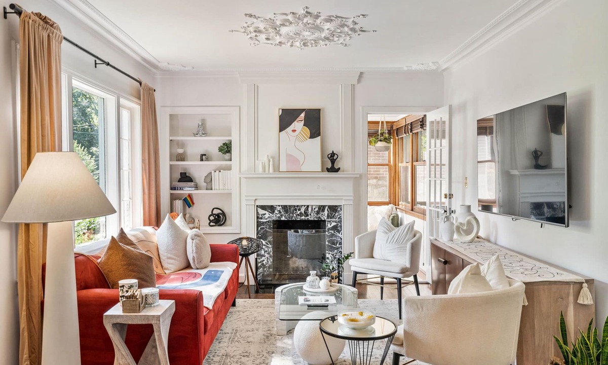 Great Lakes Cottage | Charming Cottage in Walkable Downtown Decatur