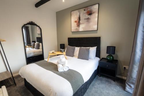 Watford Apartment | Charming Cottage Near Fields and Harry Potter Studios