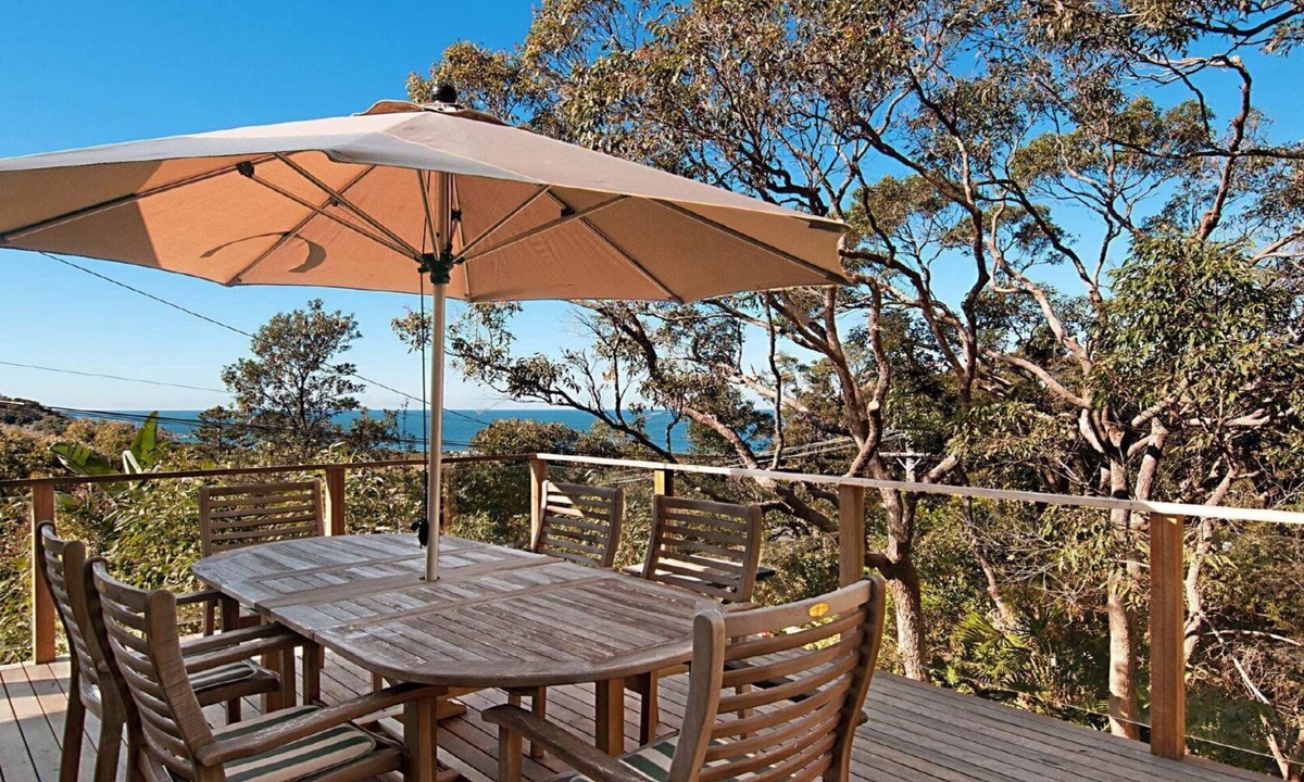 Hardys Bay House | Charming Cottage Retreat by HolidayCo.