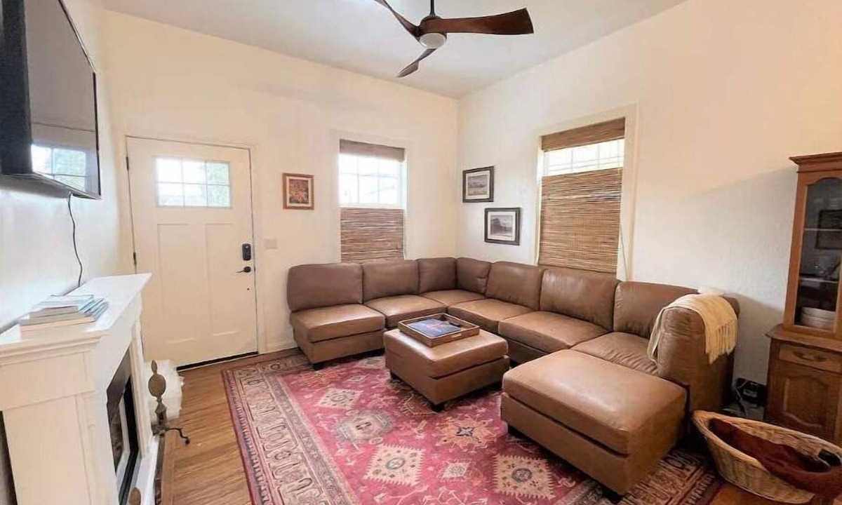 Mosswood House | Charming Cottage Retreat