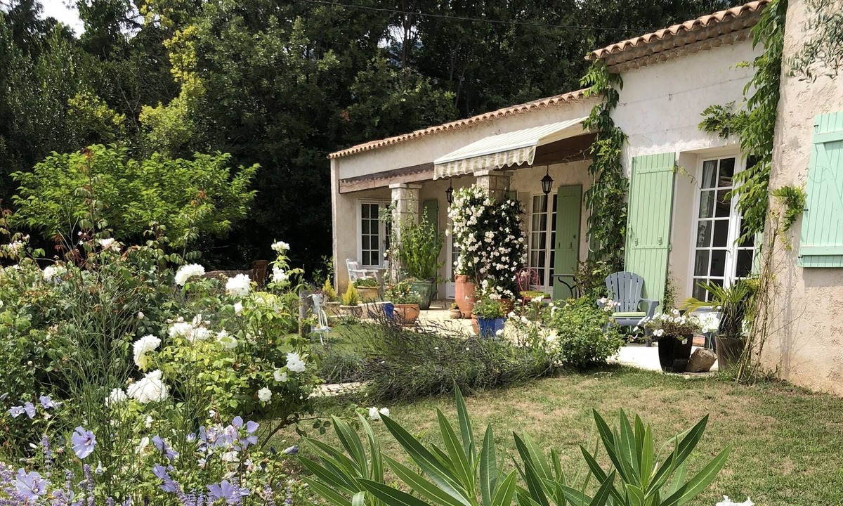 Seillans Villa | Charming Cottage style villa