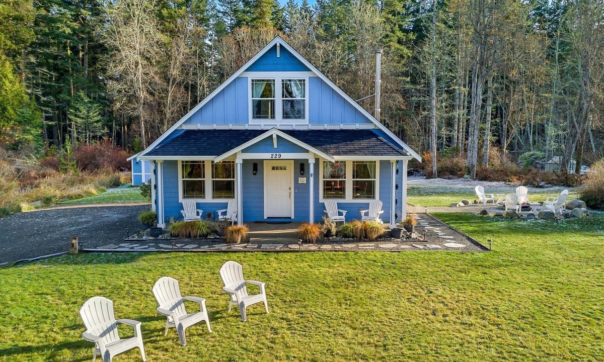 Roche Harbor Cabin | Charming Cottage near Roche Harbor! (BSB)