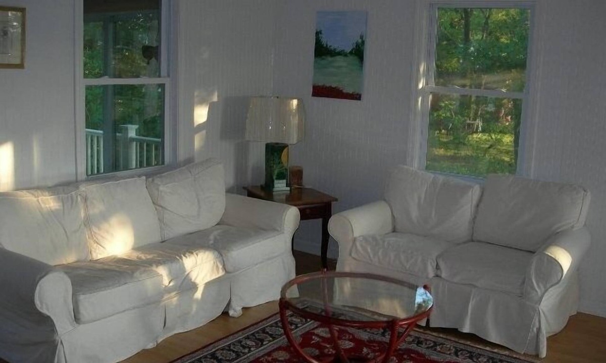 Clinton Cottage | Charming Cottage with L.I. Sound and Marsh Views