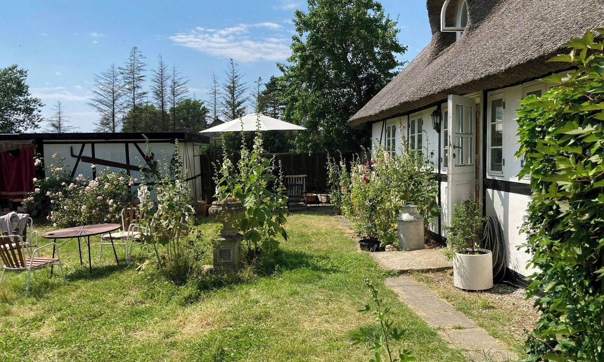 Nysted House | Charming country house near Holten Beach