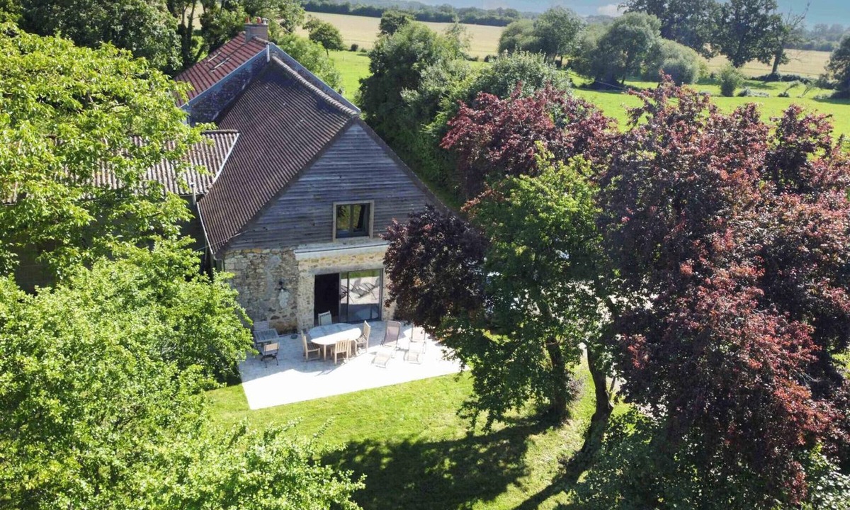 Colombiers Cottage | Charming detached house - 2 guests