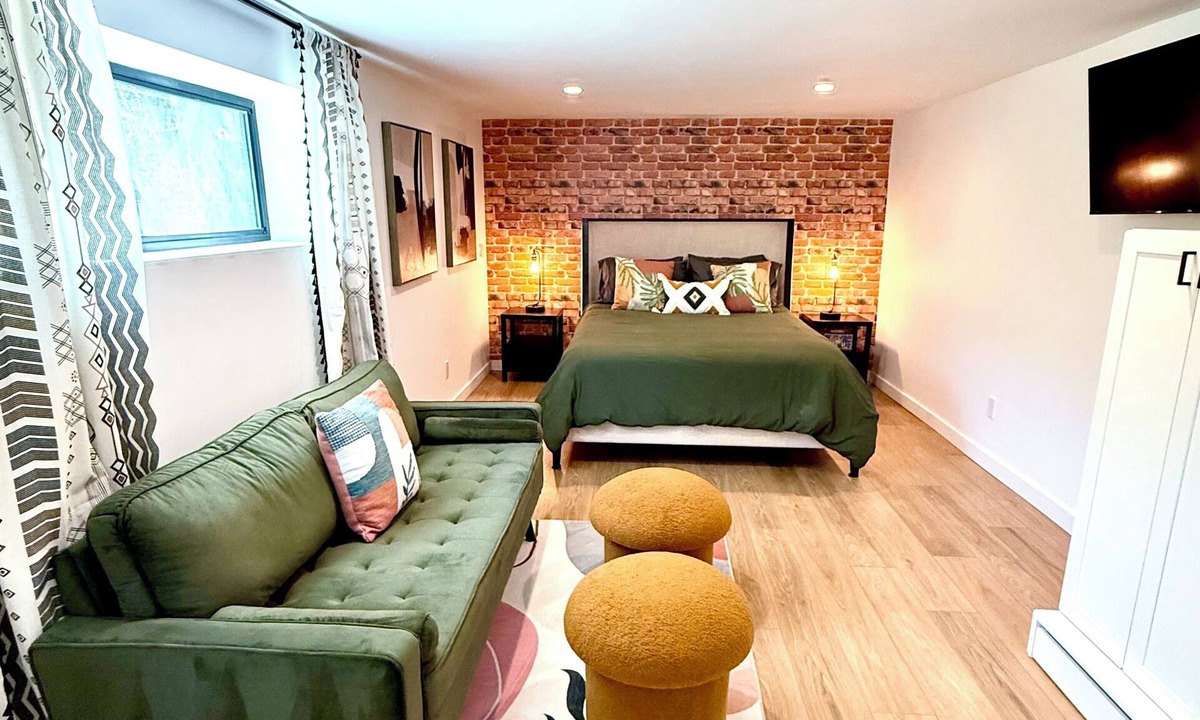 St. Helena Apartment | Charming Downtown St. Helena Apartment with WiFi and AC!