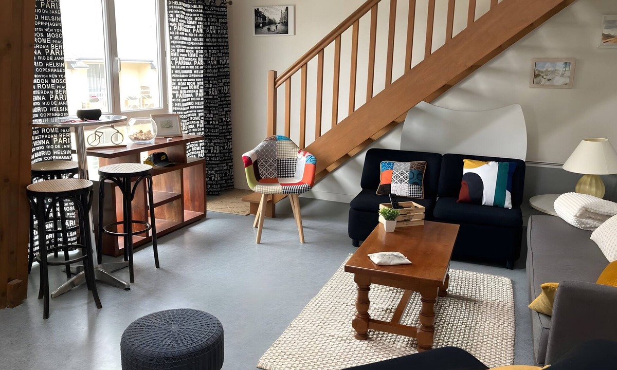 Pleurtuit House | Charming Duplex for Rent in City Center, 5 km from the Coast