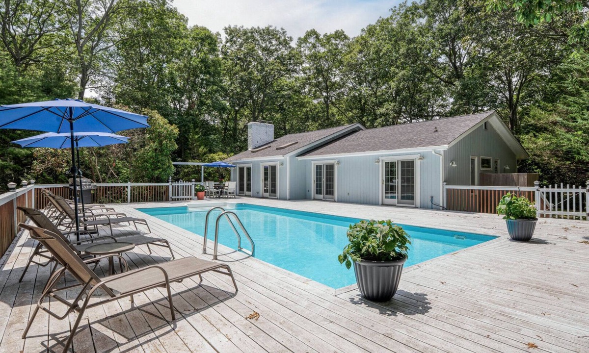 Northwest Harbor House | Charming East Hampton Home, Private Heated Pool, Perfect for Families