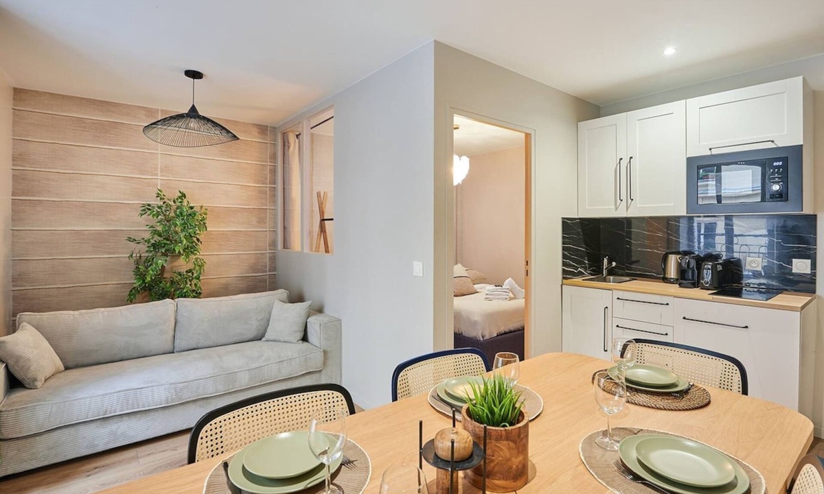 Quartier de la Porte-Saint-Denis Apartment | Charming family apartment - Center of Paris
