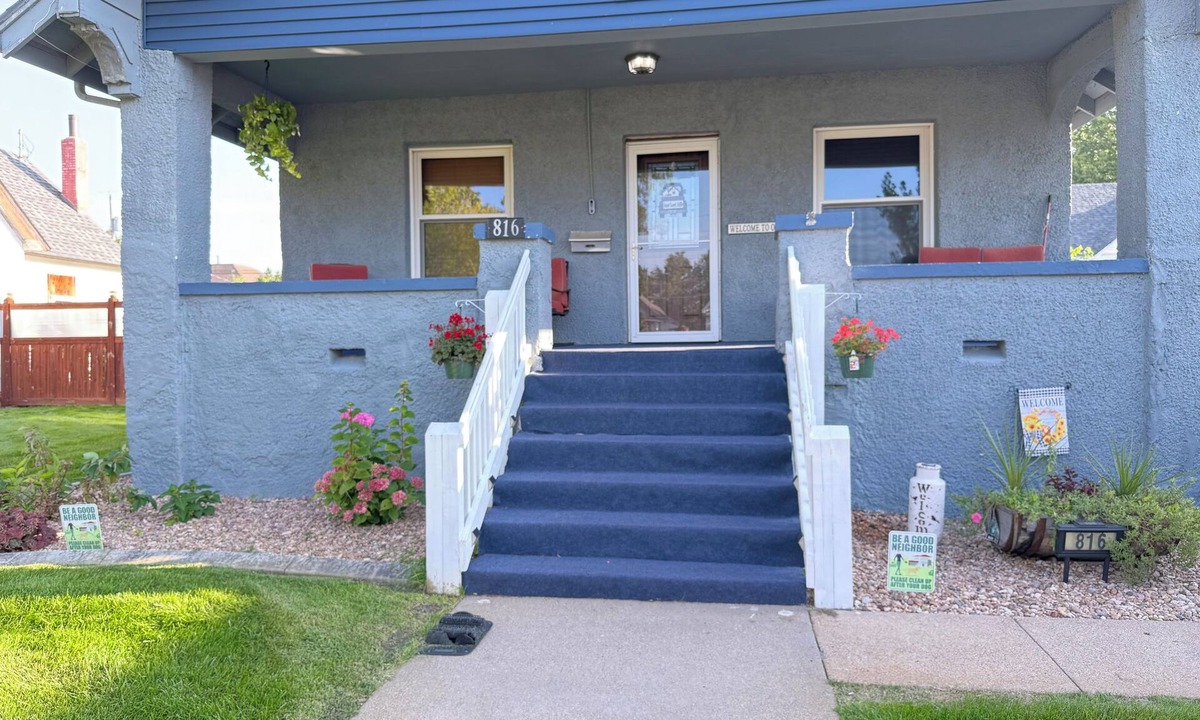 North Platte House | Charming family home less than 10 min from I-80