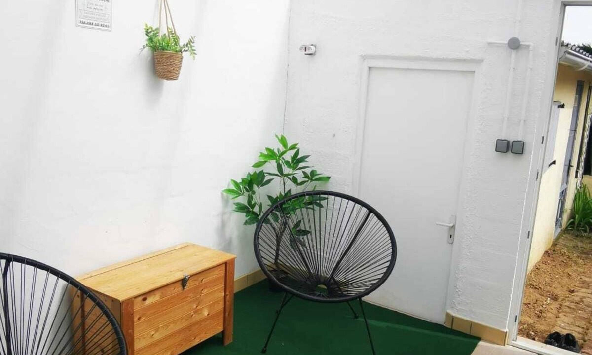 Camiers House | 🏡 Charming family home for rent - Sainte-Cécile 🌊☀️