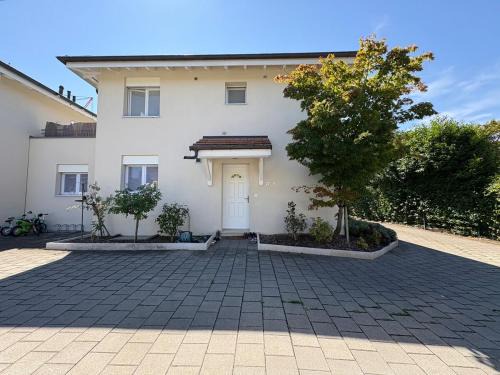 Chene-Bougeries Villa | Charming family villa