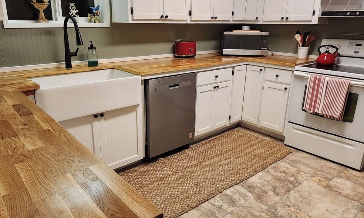 Arlington Other | Charming farmhouse with WiFi in Arlington