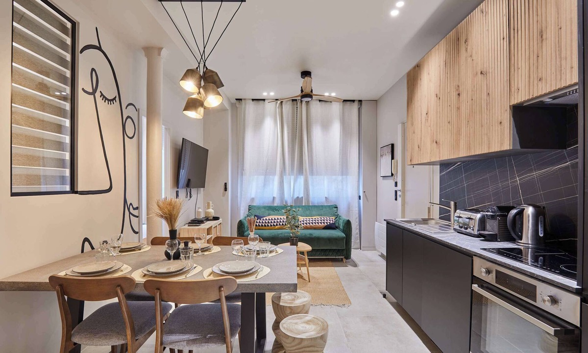 Epinettes Apartment | Charming flat near the Moulin Rouge and Montmartre