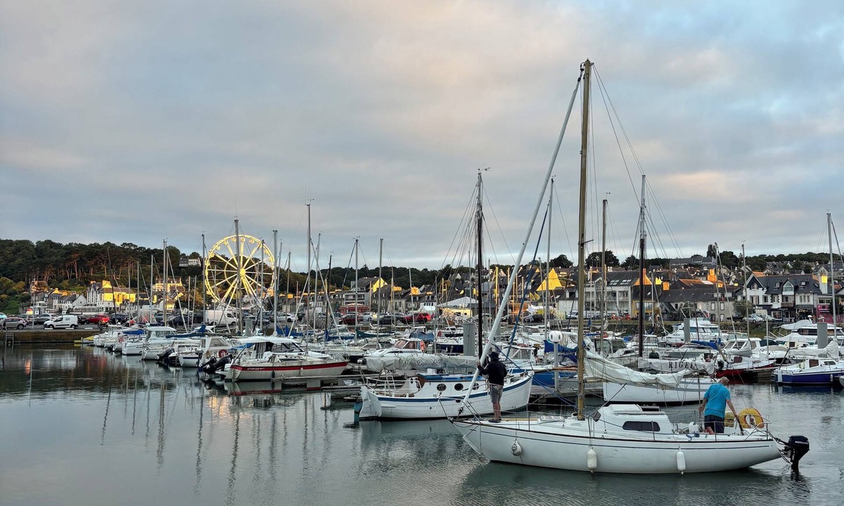 Binic House | Charming house within walking distance of beaches and shops