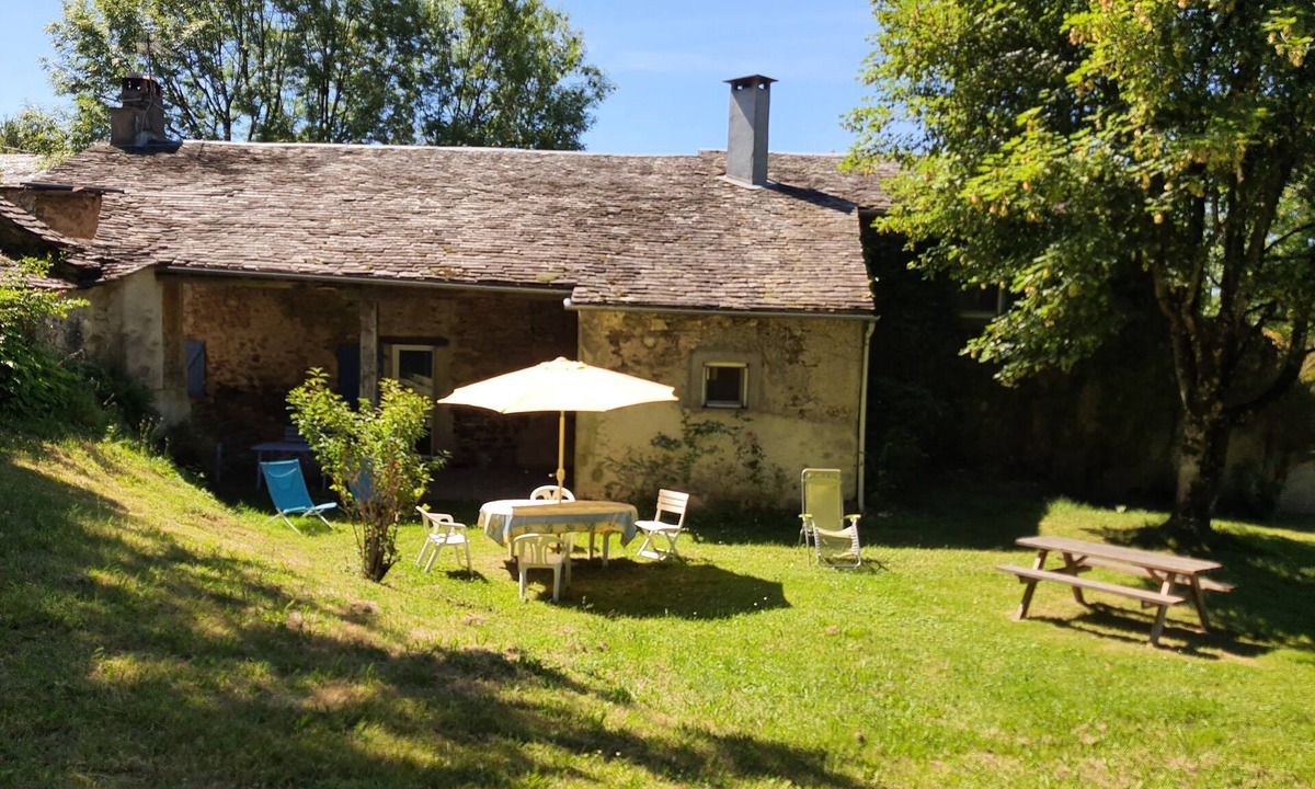Montredon-Labessonnie House | Charming 3-Star House, Perfect for a Peaceful and Authentic Stay in the Tarn