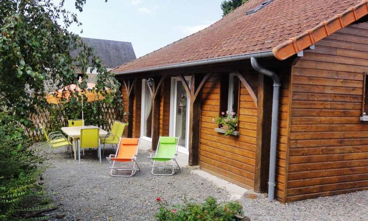 St-Aubin-des-Preaux Cottage | Charming house in Saint-Aubin-des-Préaux with private garden