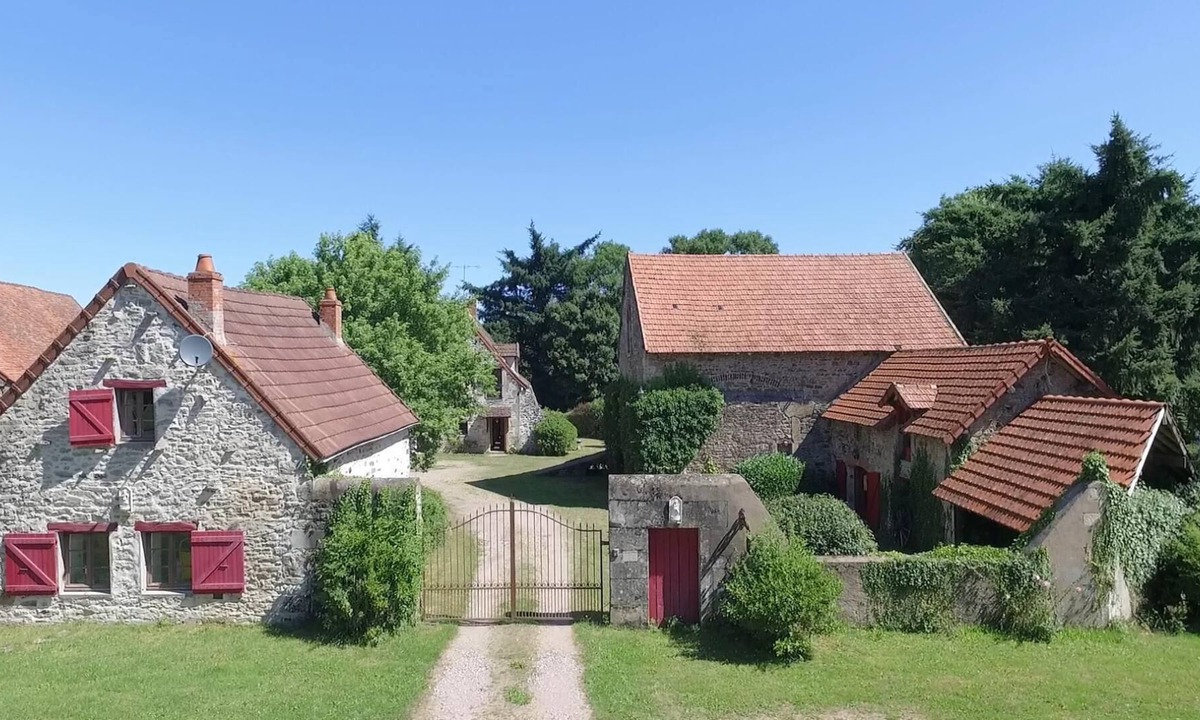 Antully Villa | Charming and Romantic Domain with 5 gîtes