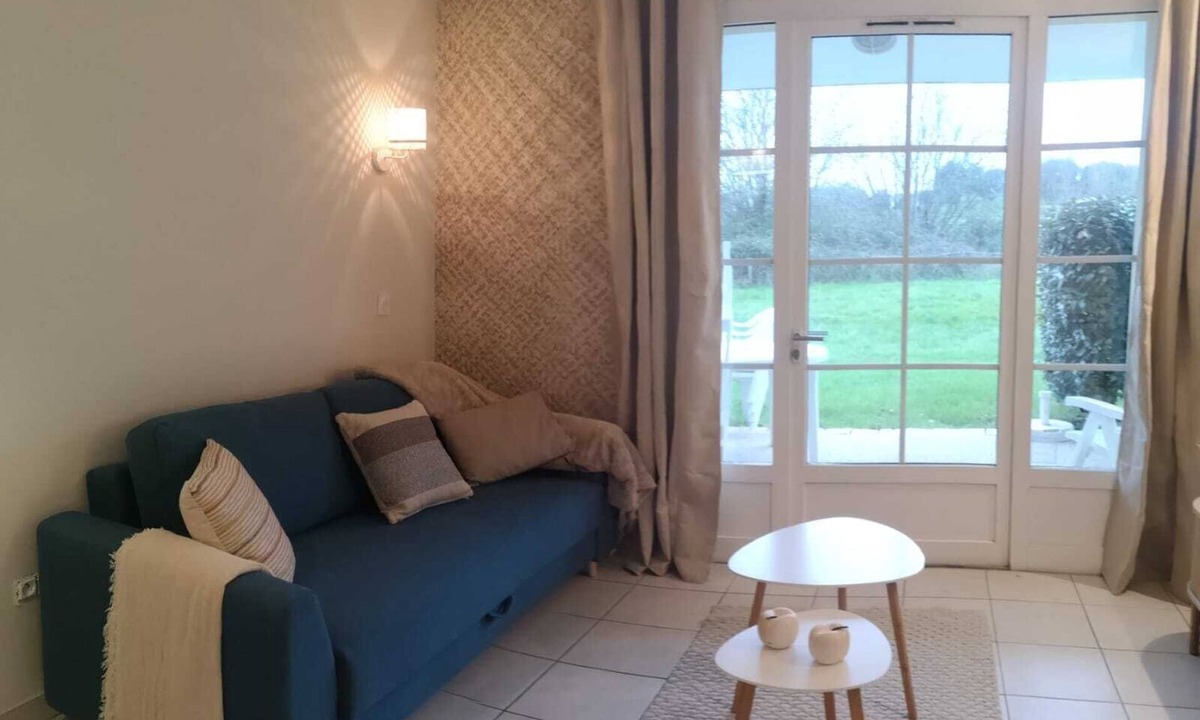 Bourgenay Apartment | Charming Port Bourgenay apartment