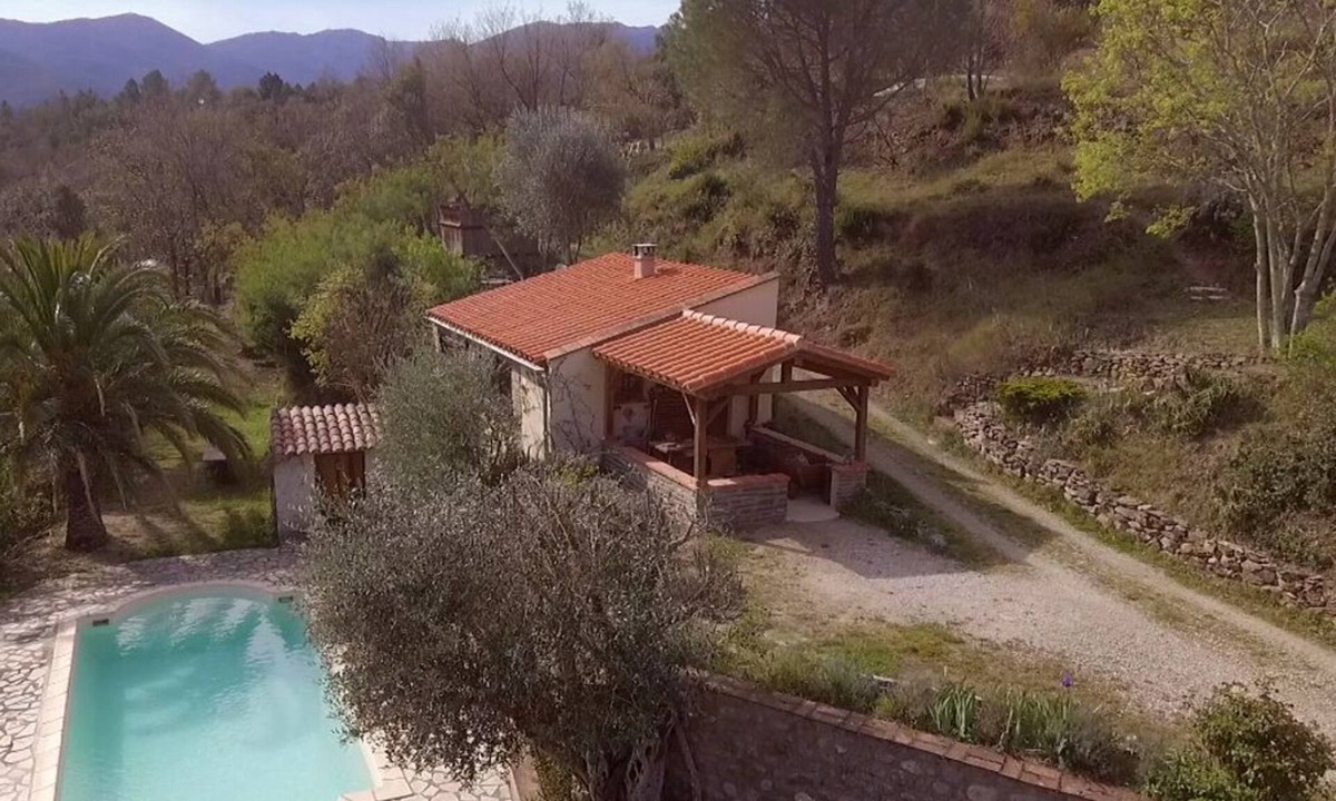 Reynes House | Charming gîte | Superb view | Swimming pool | Absolute peace & nature