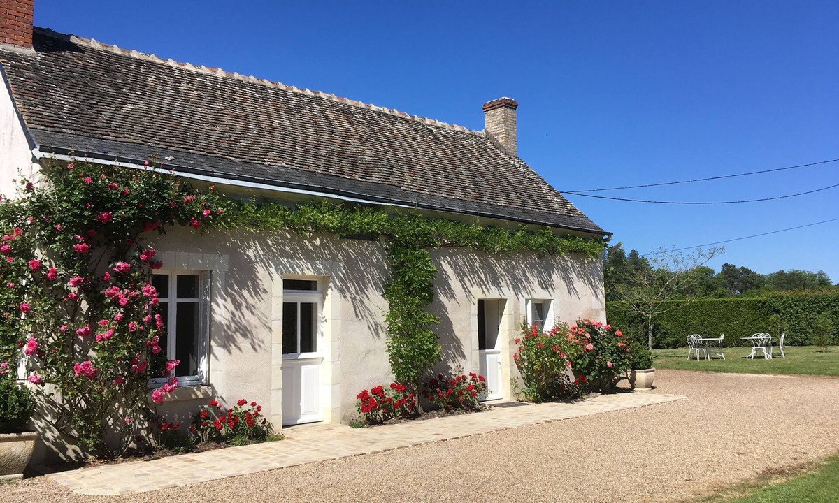 Continvoir Cottage | CHARMING GITE with swimming pool