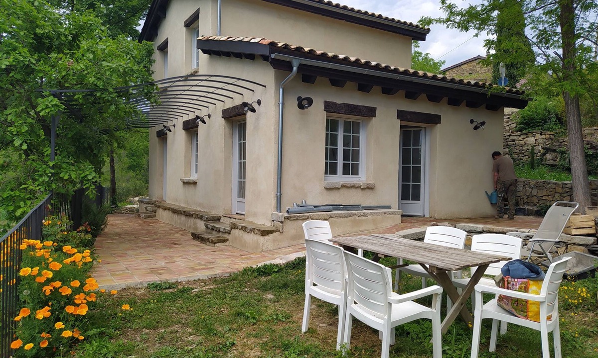 Vesseaux House | Charming gîte with swimming pool south Ardèche L'Oustal
