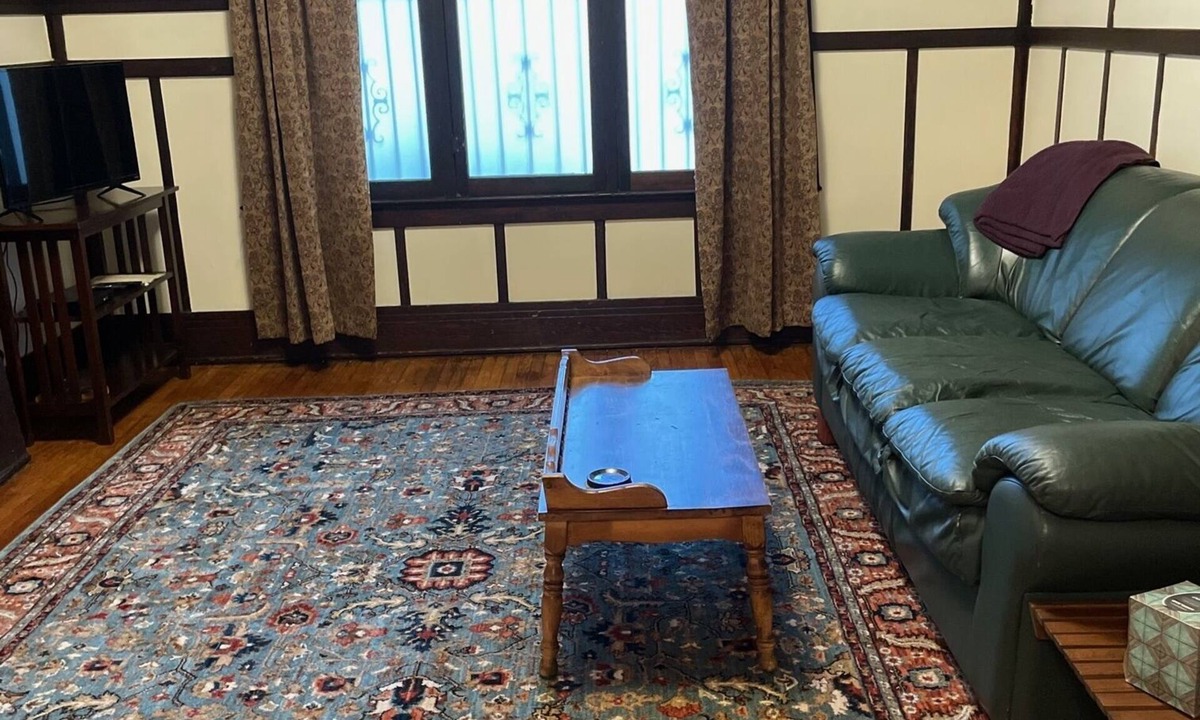 Downtown Riverside House | Charming Guest House