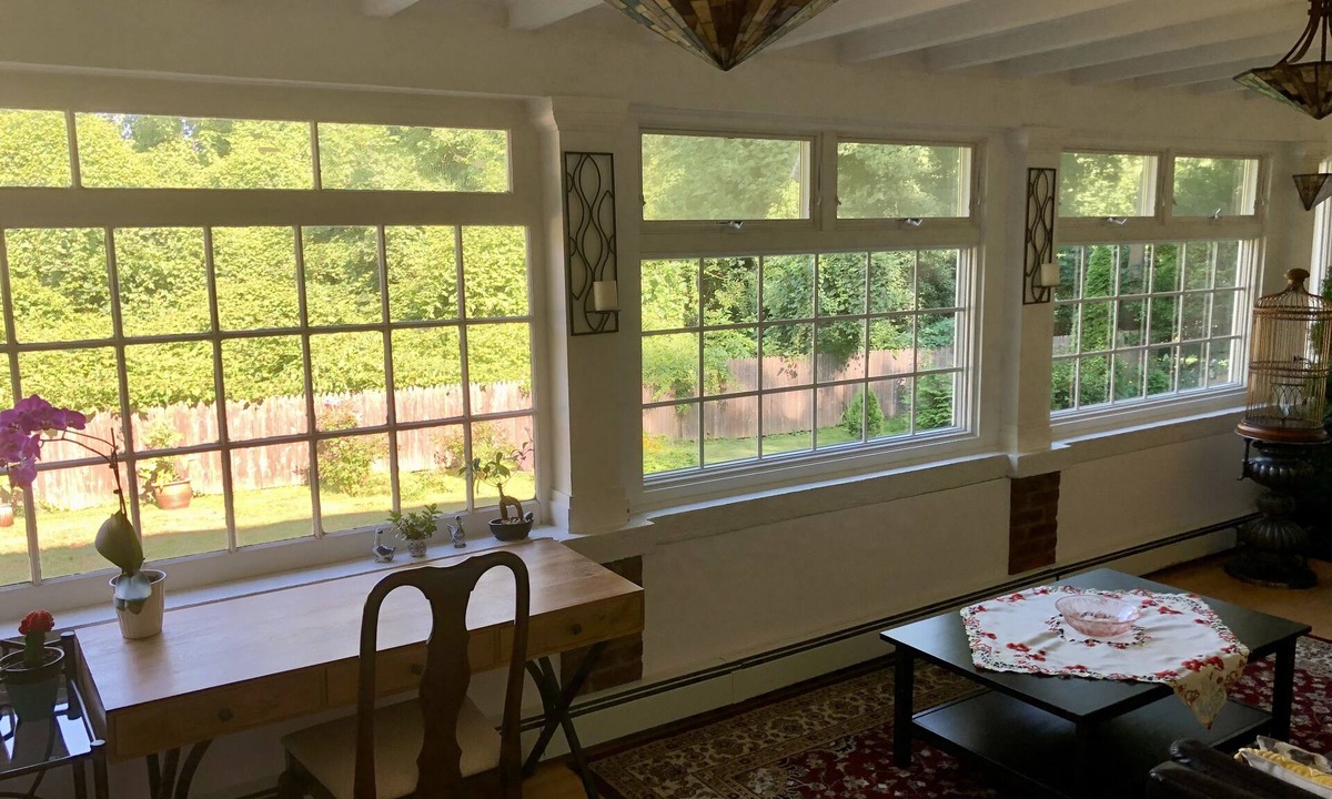Glen Cove House | Charming guest wing in a secluded Carriage House