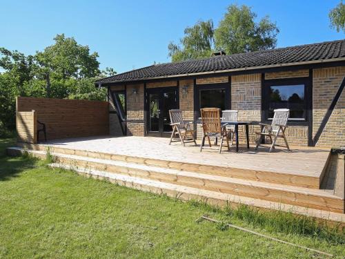 Kulhuse House | Charming Harbor Cottage-By Traum